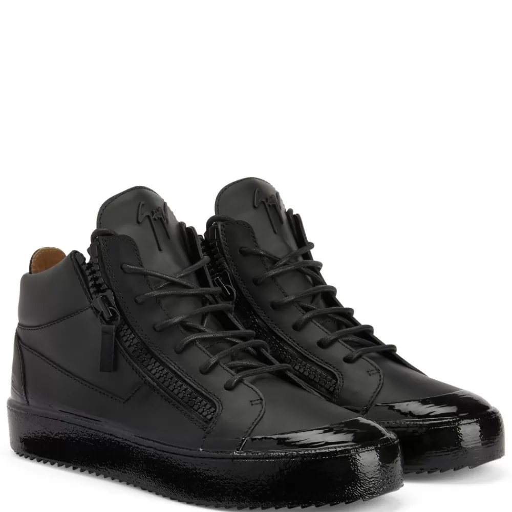 Hombre Giuseppe Zanotti Kriss