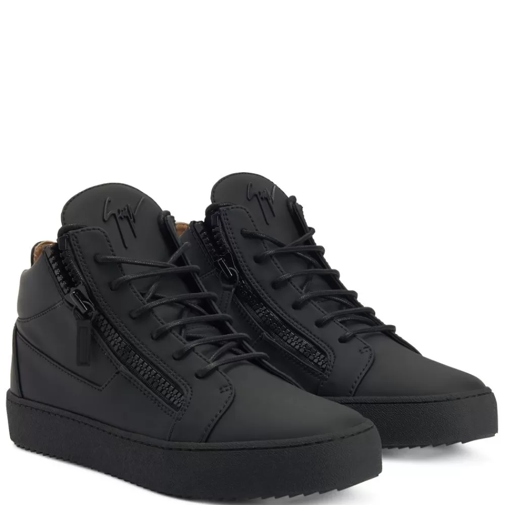 Hombre Giuseppe Zanotti Kriss